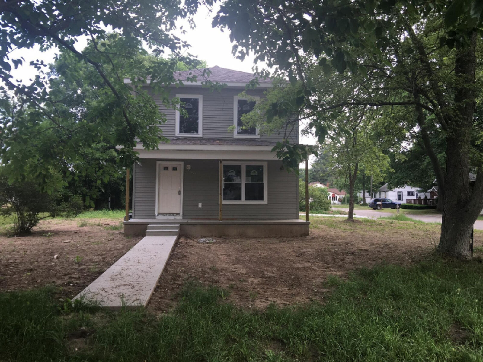 Property Photo: 253 6th Street NE MI 49319