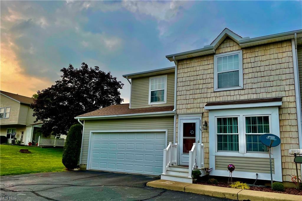 3154 Deer Trail D  Cortland OH 44410 photo