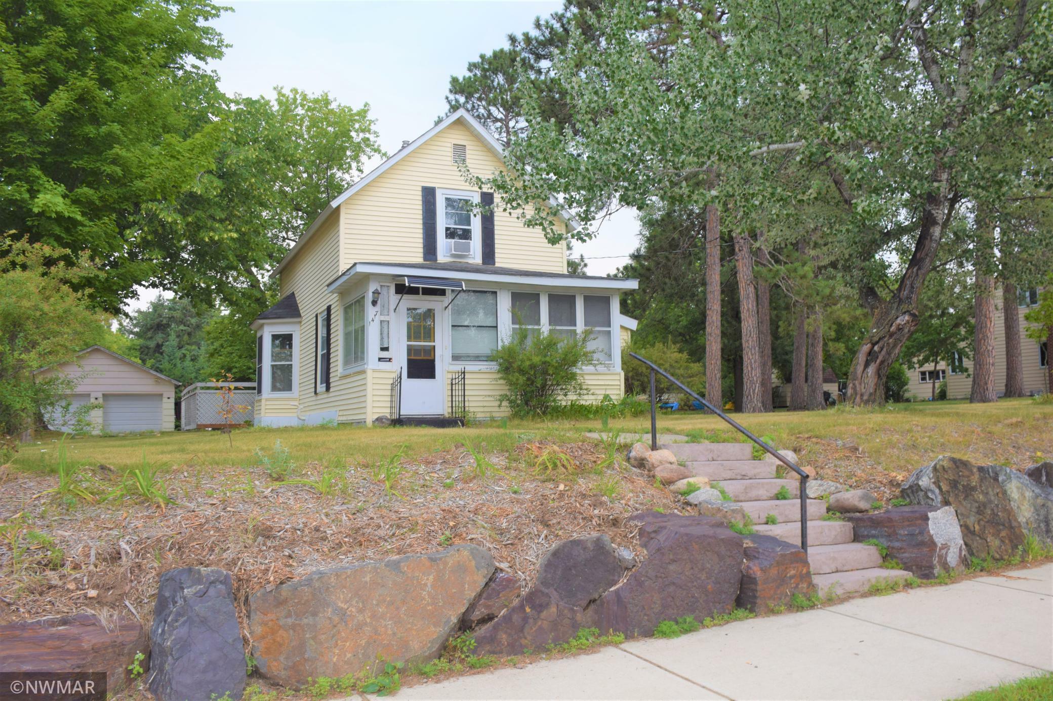 Property Photo:  1417 Irvine Avenue NW  MN 56601 