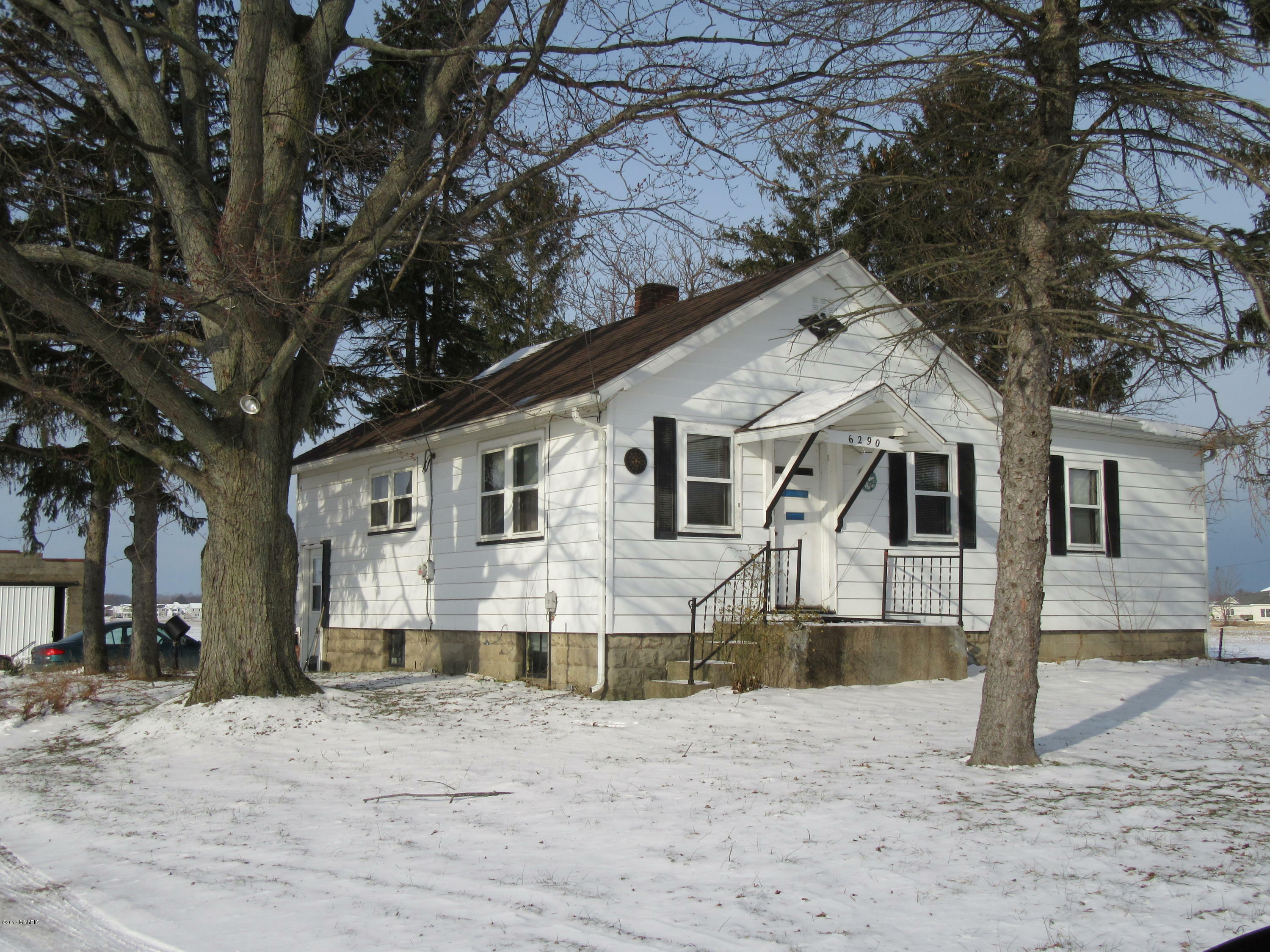 Property Photo:  6290 Cleveland Avenue  MI 49127 