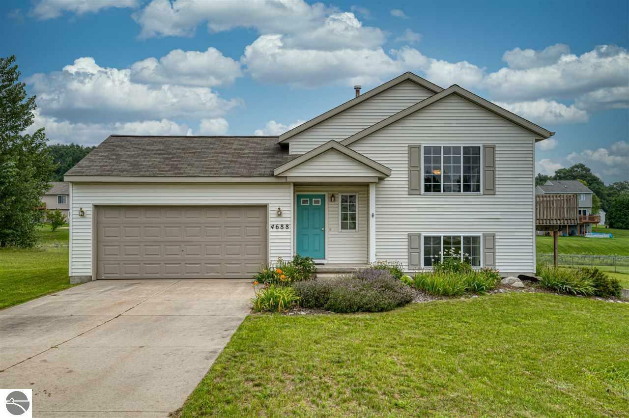 Property Photo:  4688 Weeping Willow Way  MI 49685 