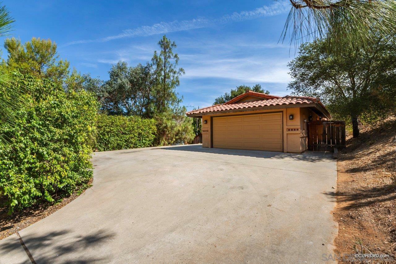 Property Photo:  24502 Novato Pl  CA 92065 