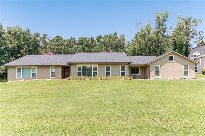 Property Photo: 875 Hickory Oak Hollow GA 30075