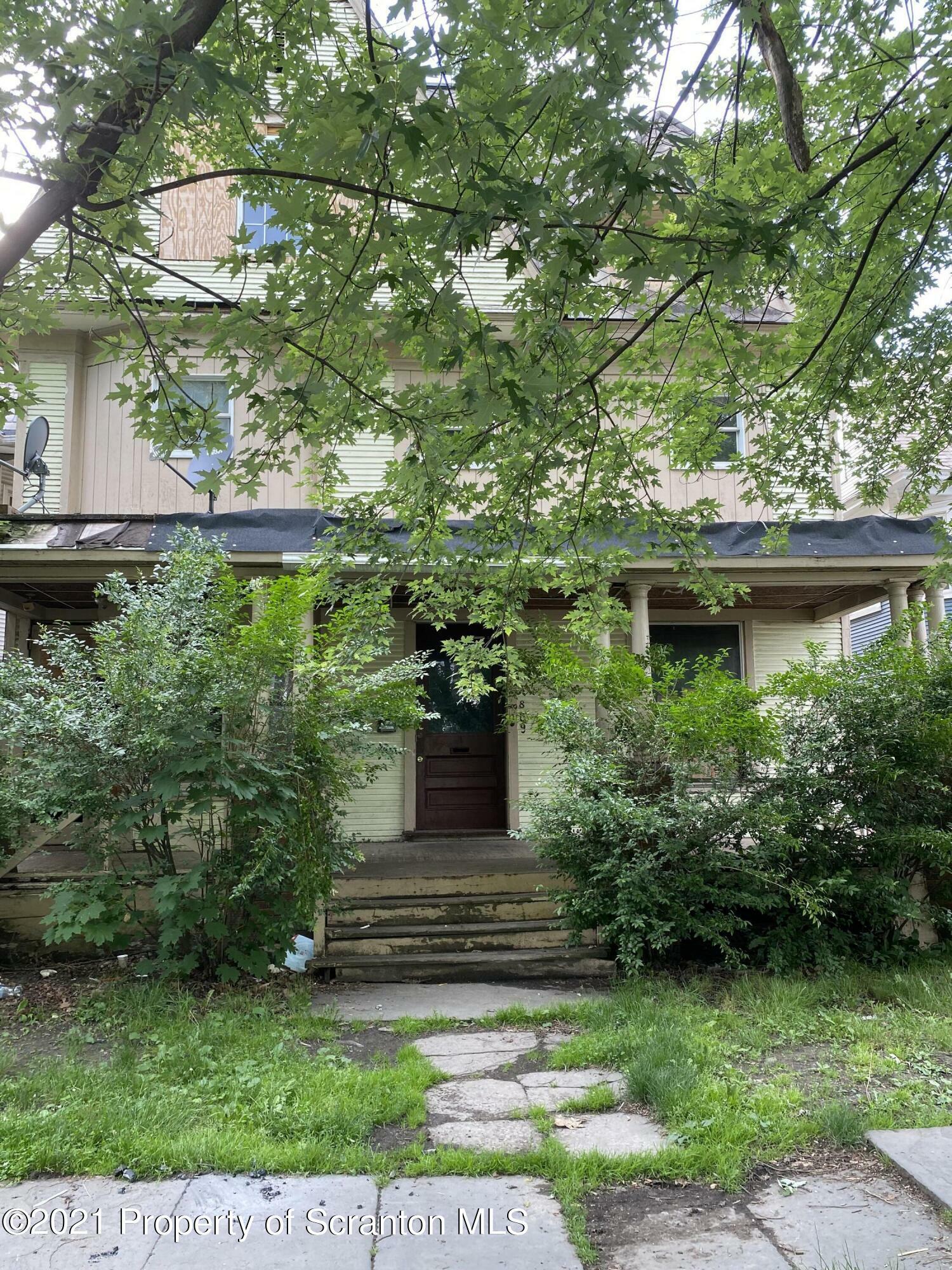 Property Photo:  809 Monroe Avenue  PA 18510 