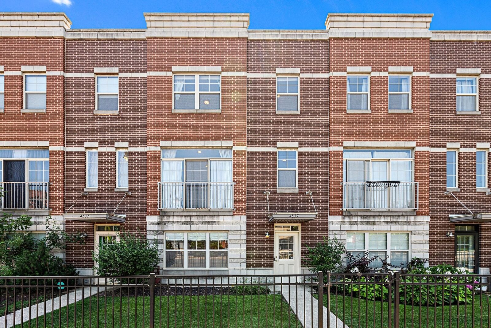 Property Photo:  4517 W Irving Park Road  IL 60641 