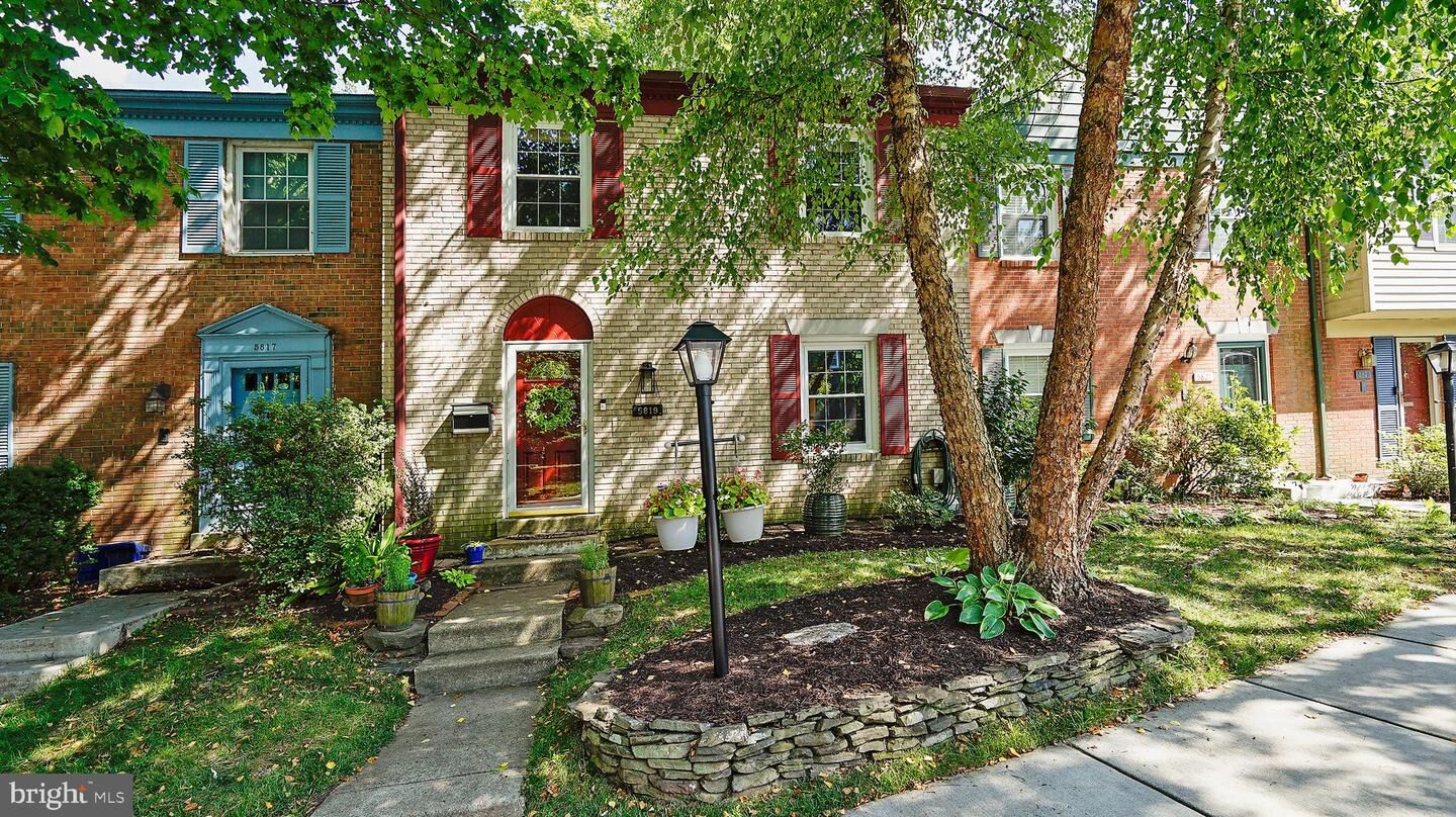 Property Photo:  5819 Wyomissing Court  VA 22303 