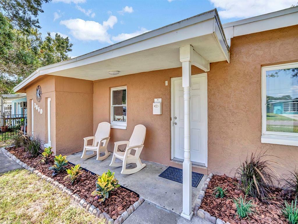 Property Photo:  3860 67th Avenue N  FL 33781 