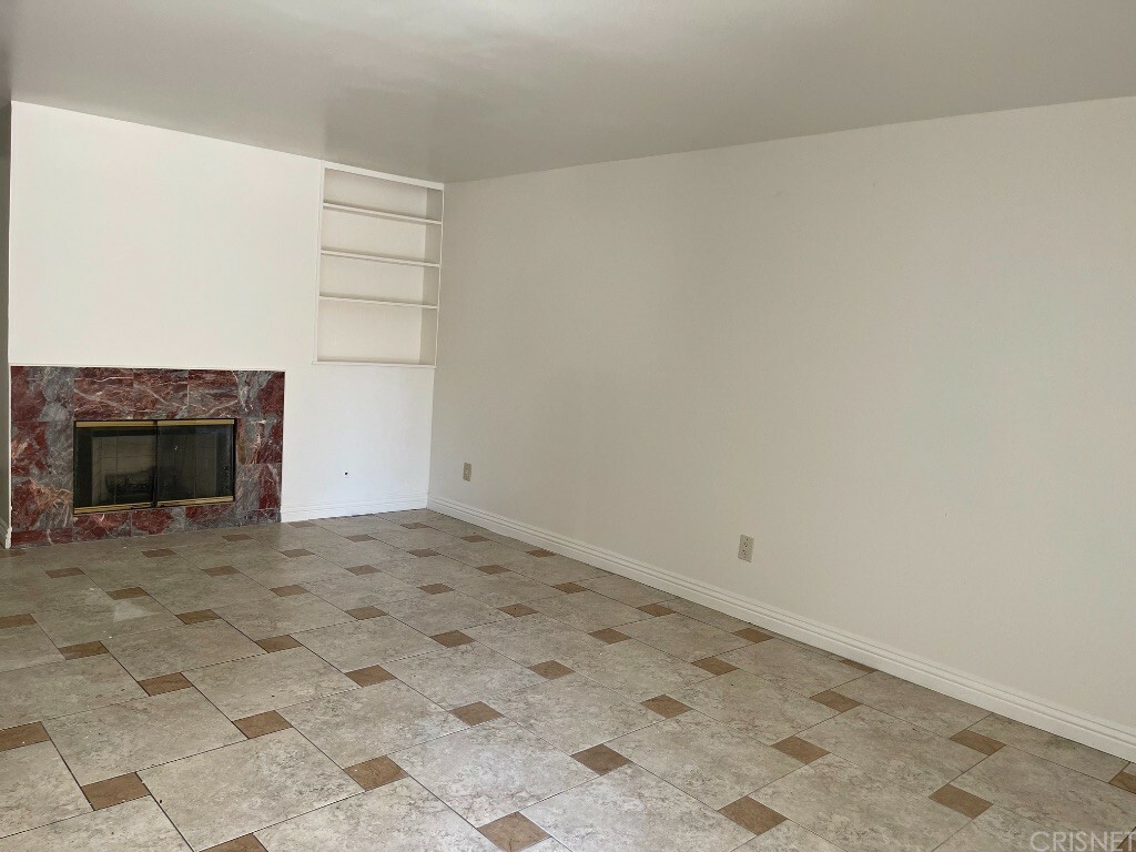 Property Photo:  8015 Canby Avenue 1  CA 91335 