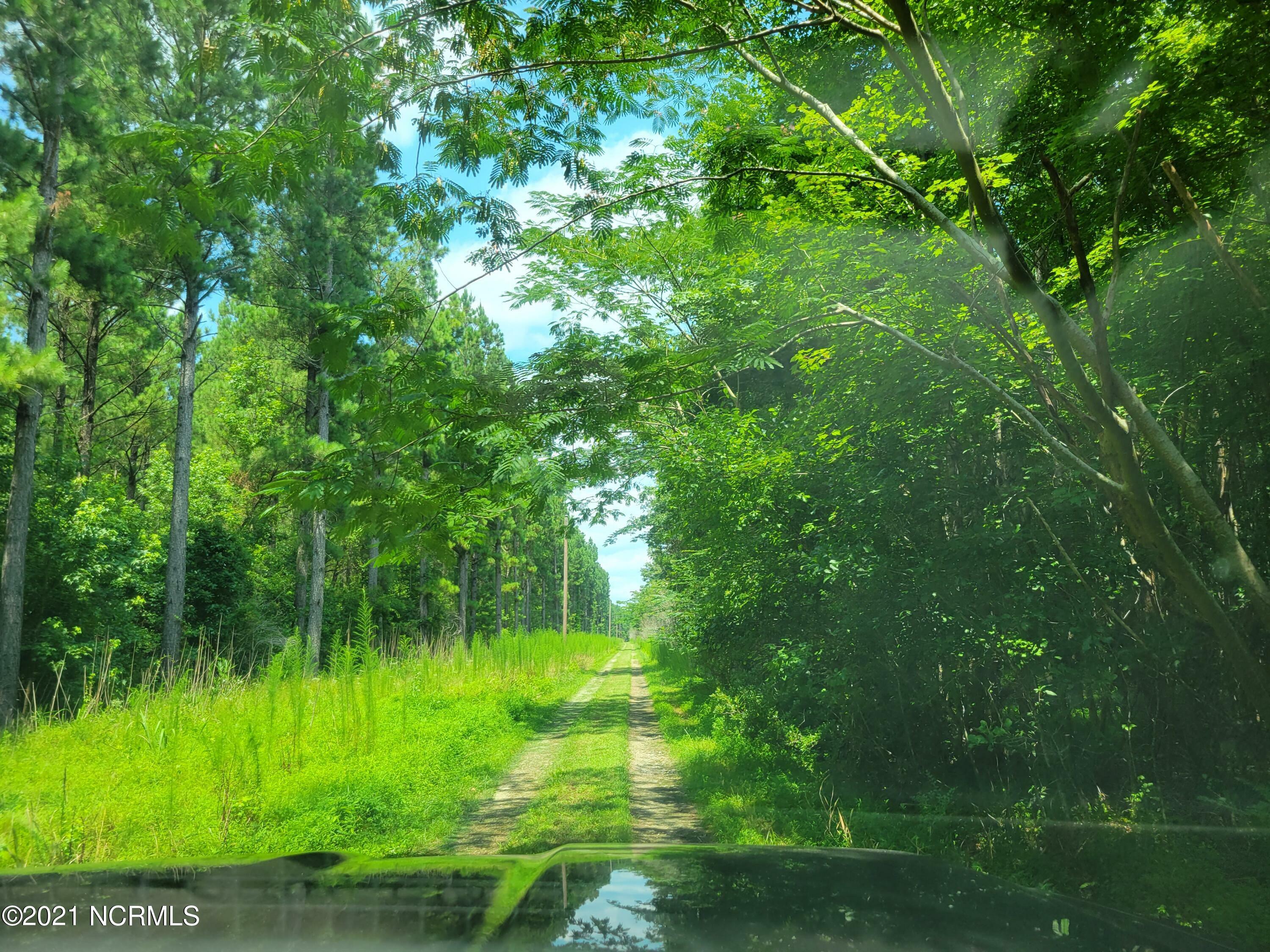 Property Photo: 15527 E Nc-33 NC 27814