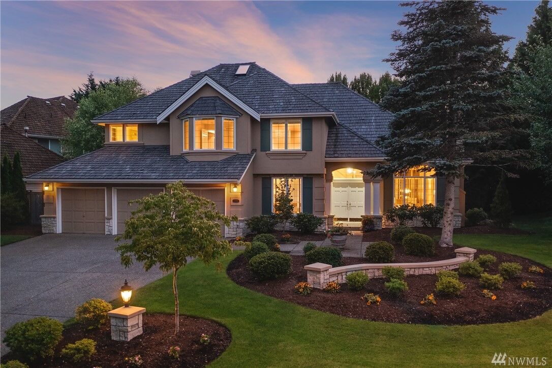 Property Photo: 27188 SE 27th St WA 98075