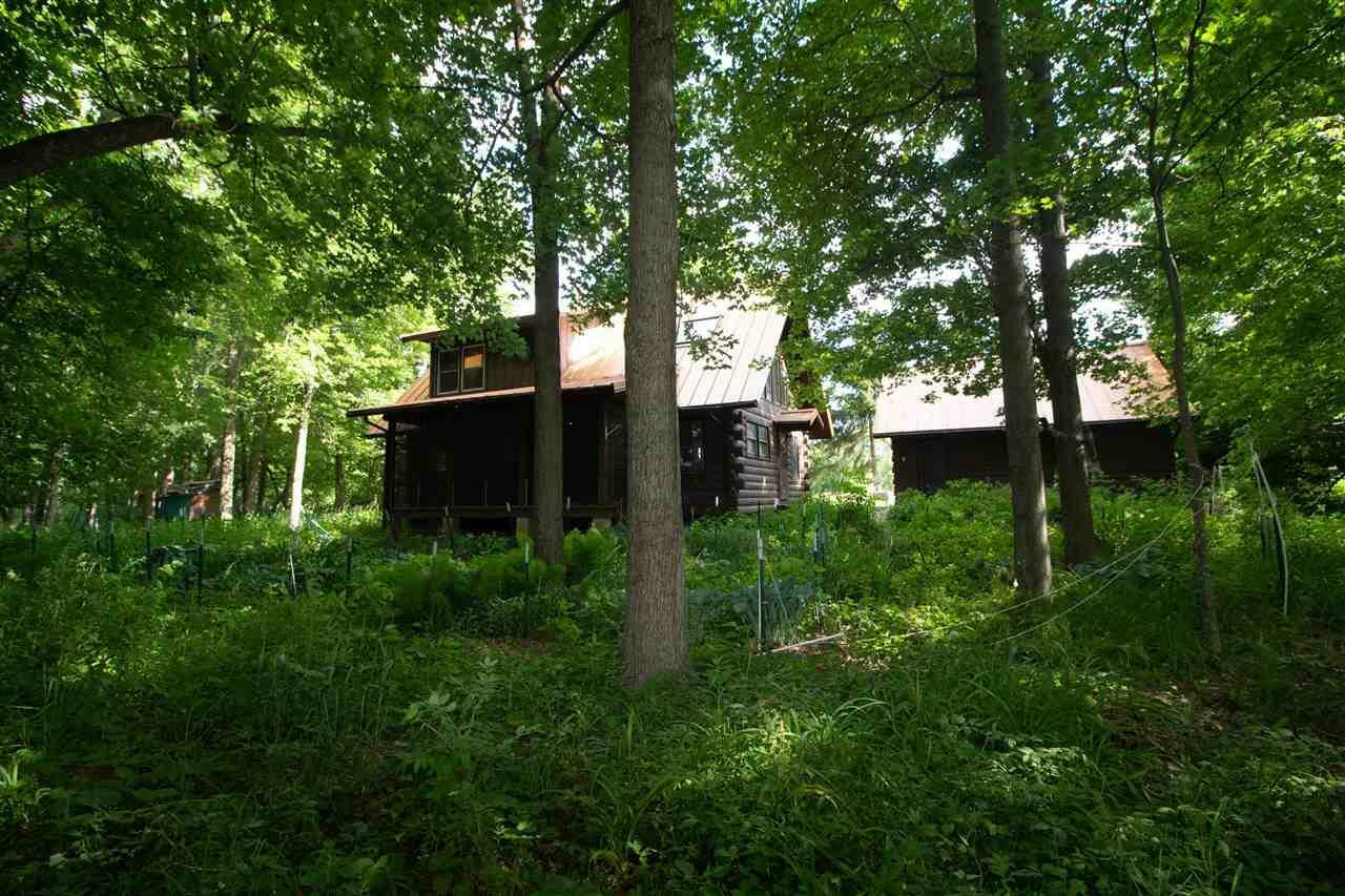 Property Photo:  6858 Sneed Creek Rd  WI 53588 