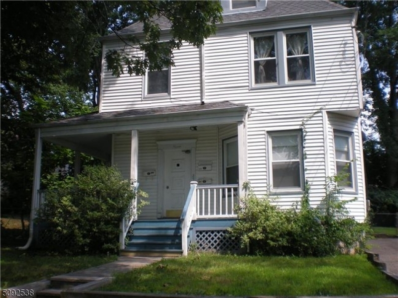 Property Photo:  15 Lakeview Pl 3  NJ 07044 