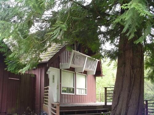 Property Photo: 31 Sams Rd WA 98648