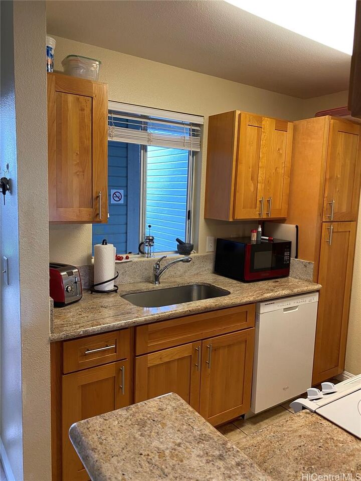 95-786 Wikao Street M102  Mililani HI 96789 photo