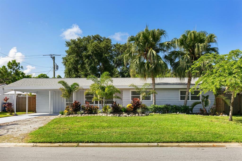 Property Photo:  2464 Britannia Road  FL 34231 