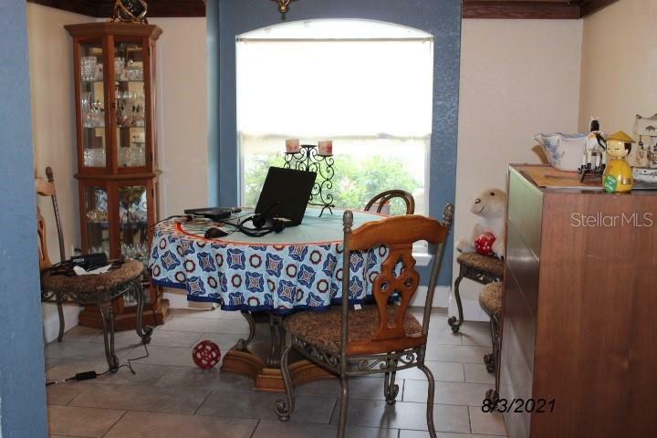 Property Photo:  670 Koala Court  FL 34759 