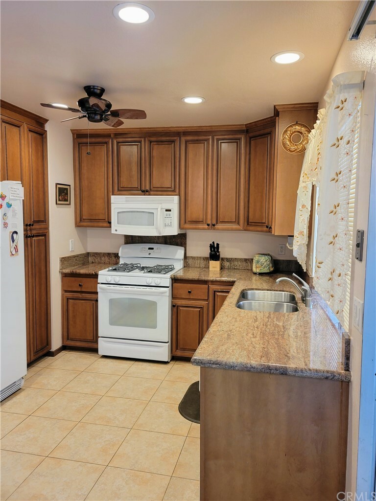 Property Photo:  6972 Manhattan Drive  CA 92506 