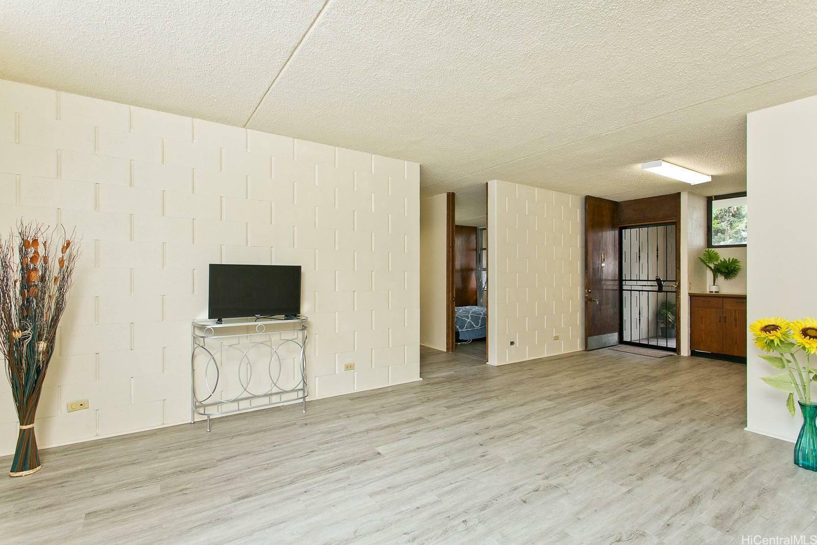 Property Photo:  336 N Kuakini Street 212  HI 96817 