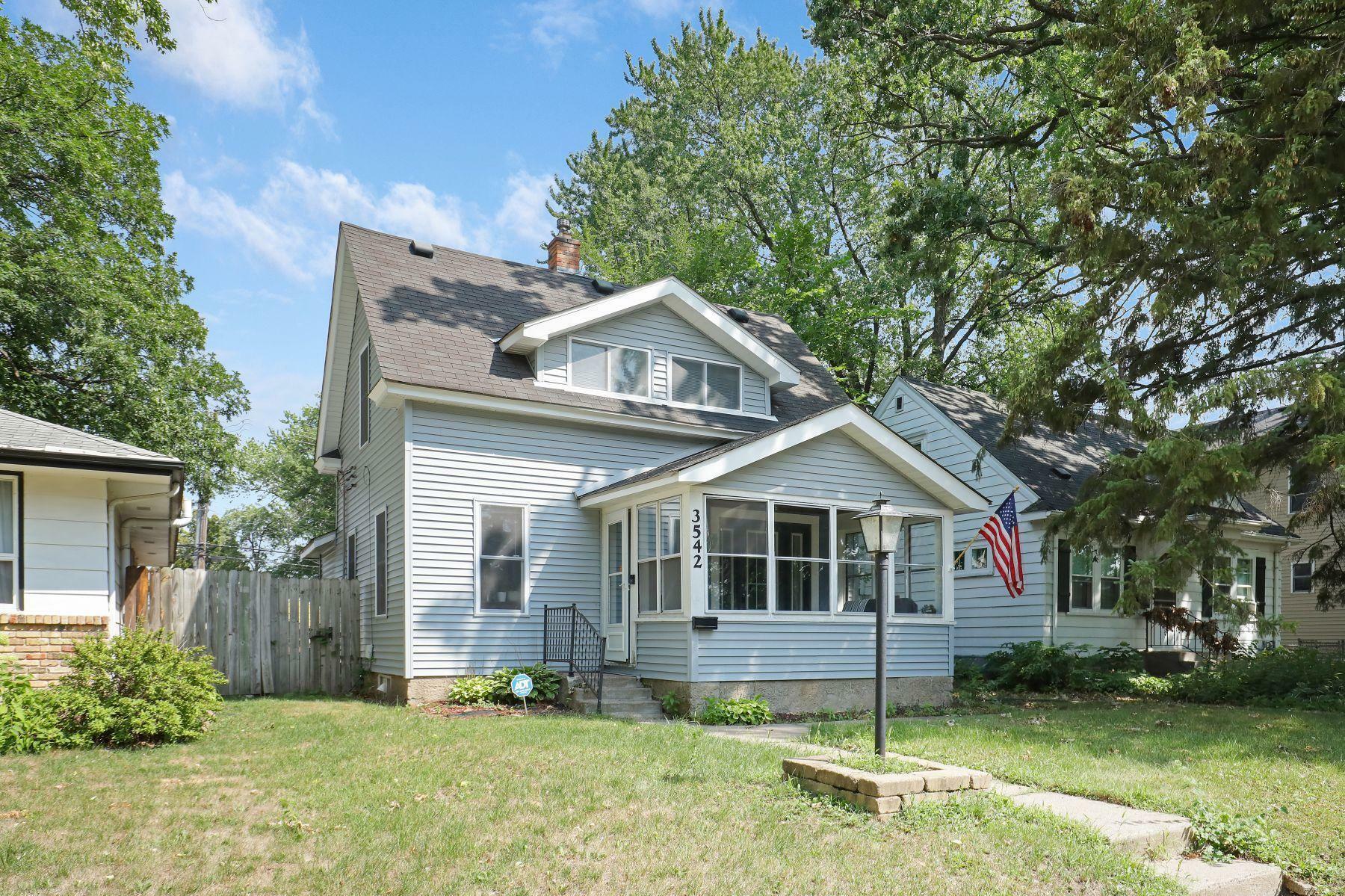 3542 Grimes Avenue N  Robbinsdale MN 55422 photo