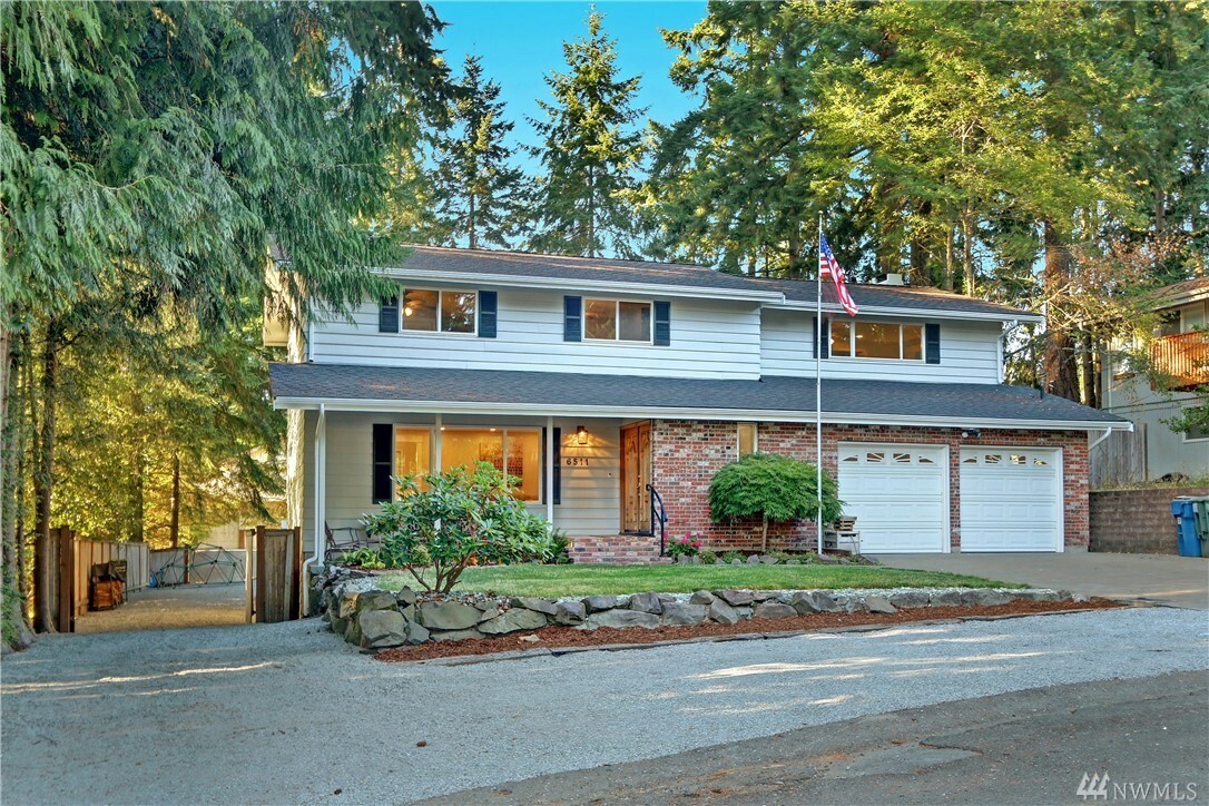 Property Photo:  6511 182nd Place SW  WA 98037 