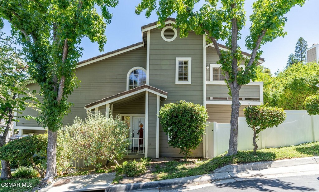 Property Photo:  30992 Lexington Way  CA 91361 