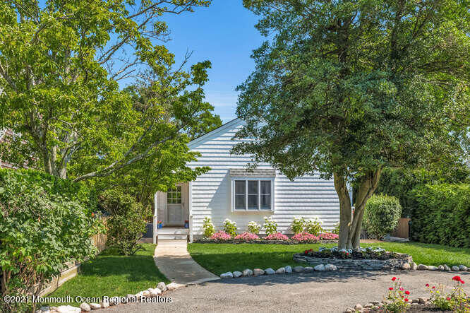 Property Photo: 209 Howe Street NJ 08742