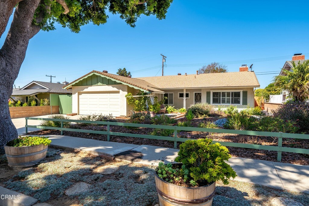 Property Photo:  329 Bucknell Avenue  CA 93003 