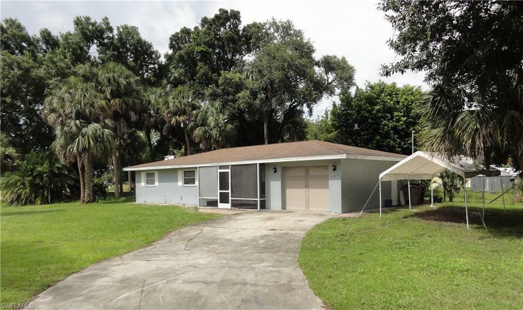 2420 Davis Boulevard  Fort Myers FL 33905 photo