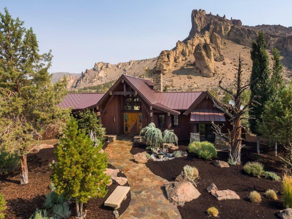 Property Photo:  9455 NE Smith Rock Loop  OR 97760 