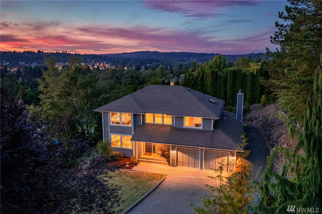 Property Photo: 7060 NE 163rd St WA 98028