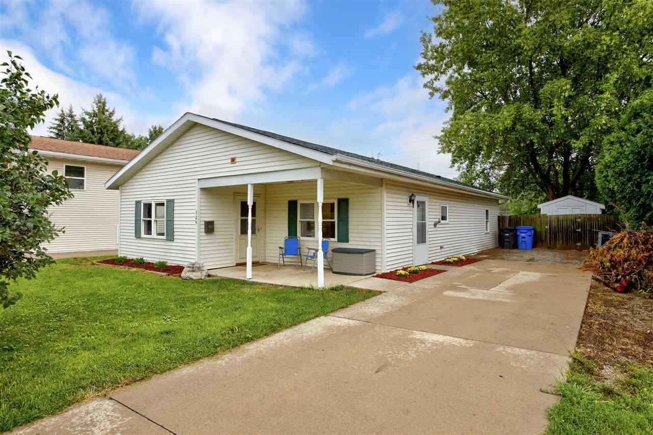 Property Photo:  524 Grand Street  WI 54901 