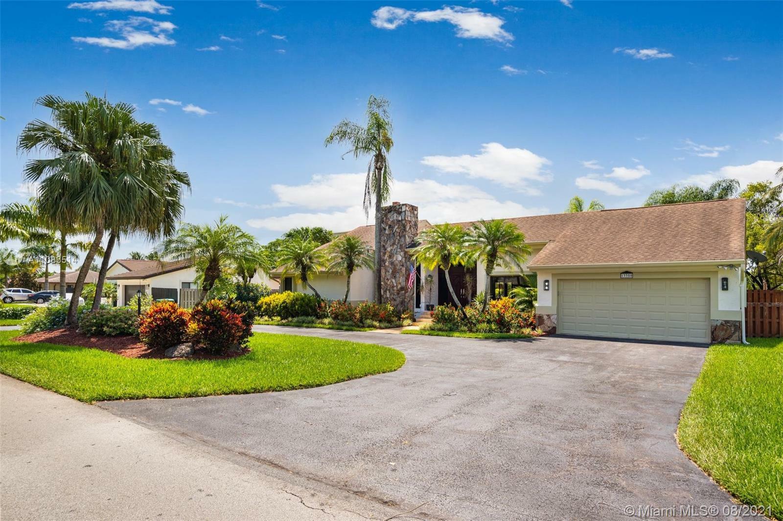 Property Photo:  13350 N Calusa Club Dr  FL 33186 