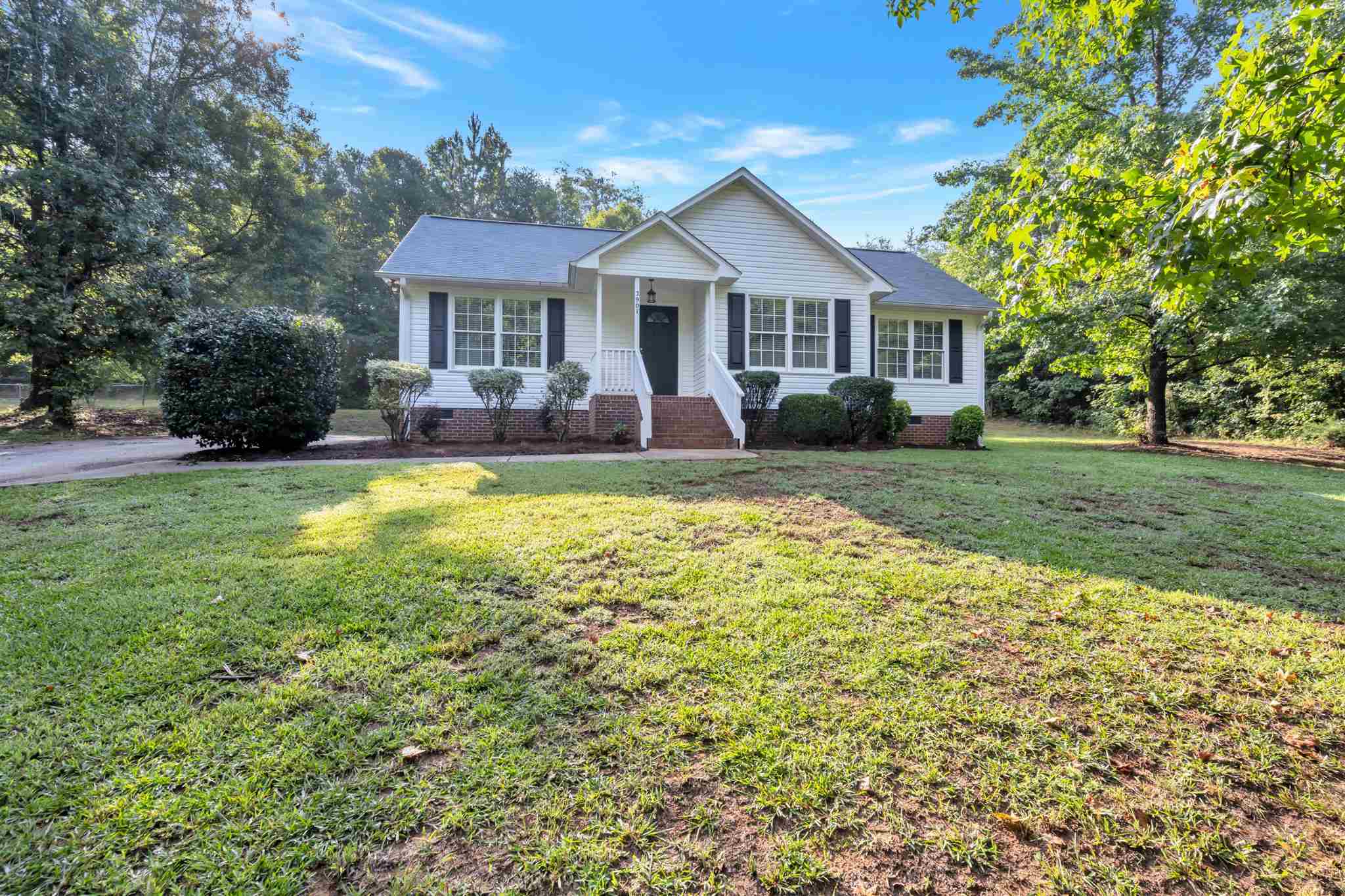 Property Photo:  2901 Cedar Springs Drive  SC 29302 