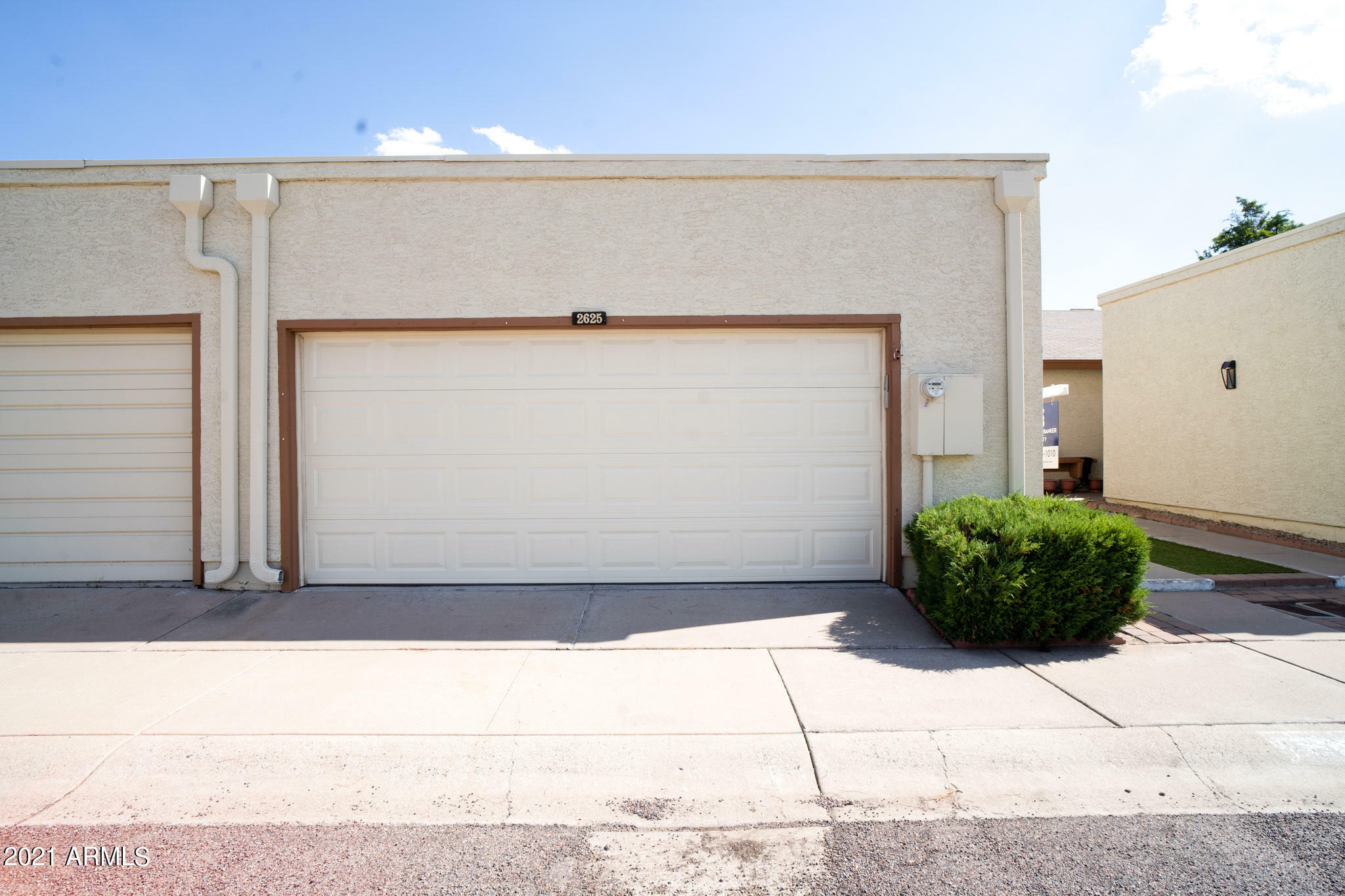 Property Photo: 2625 W Pershing Avenue AZ 85029