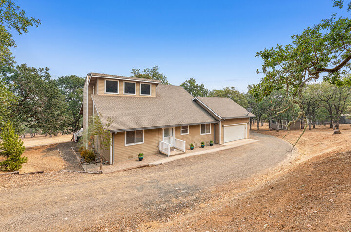 16420 Jones Road  White City OR 97503 photo