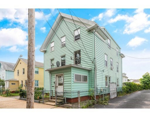 Property Photo: 109 Harbor St MA 01905