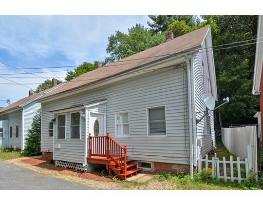 Property Photo:  10 Allen Ct 10  MA 01532 