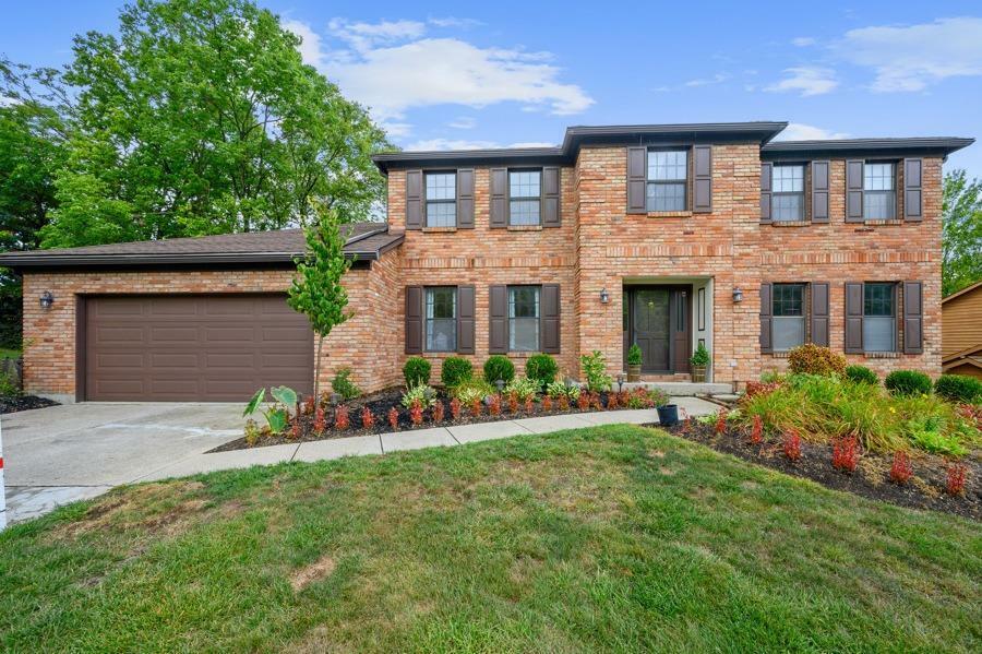 Property Photo: 6909 Windwood Dr OH 45241