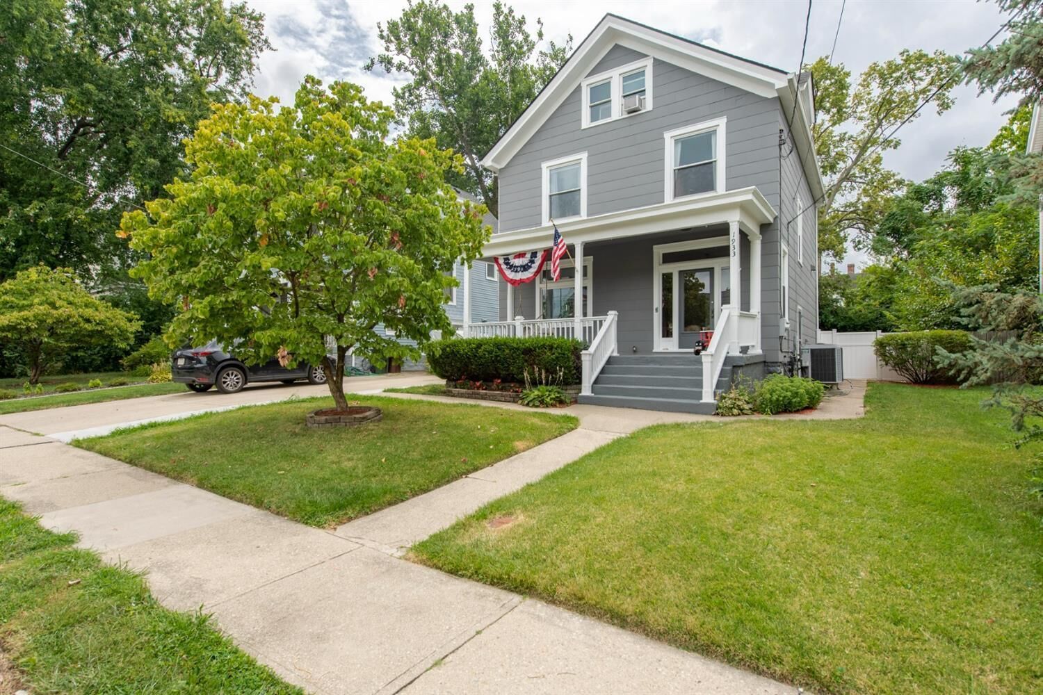Property Photo:  1933 Wayland Ave  OH 45212 