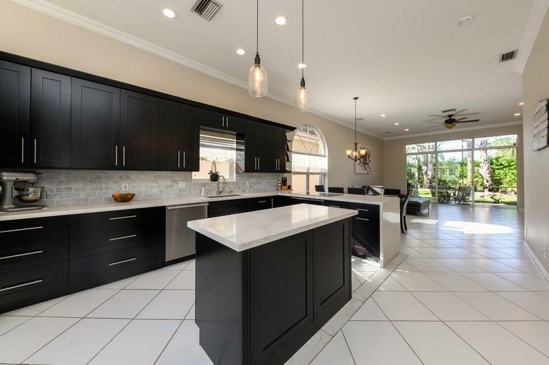 Property Photo:  5287 Ventura Drive  FL 33484 