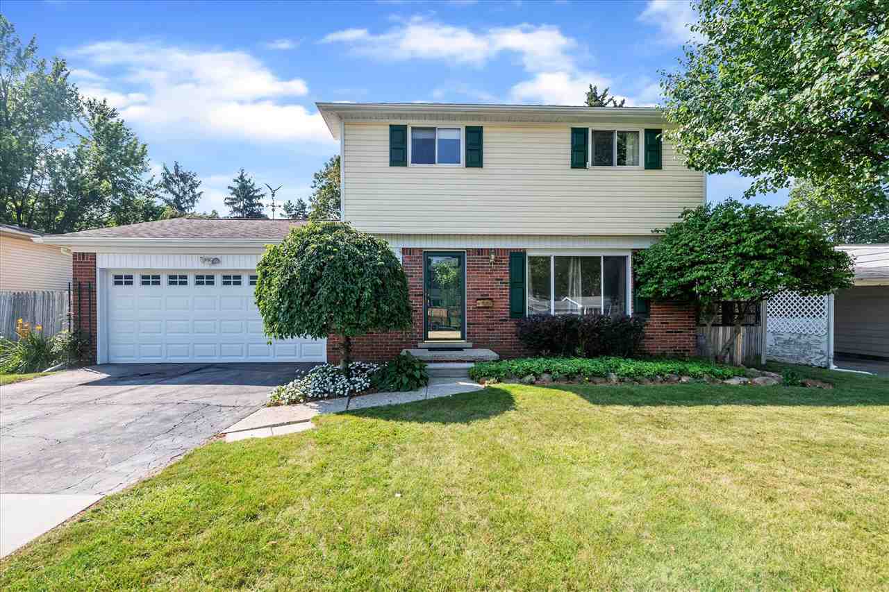 Property Photo:  8505 Chesterfield  MI 48473 