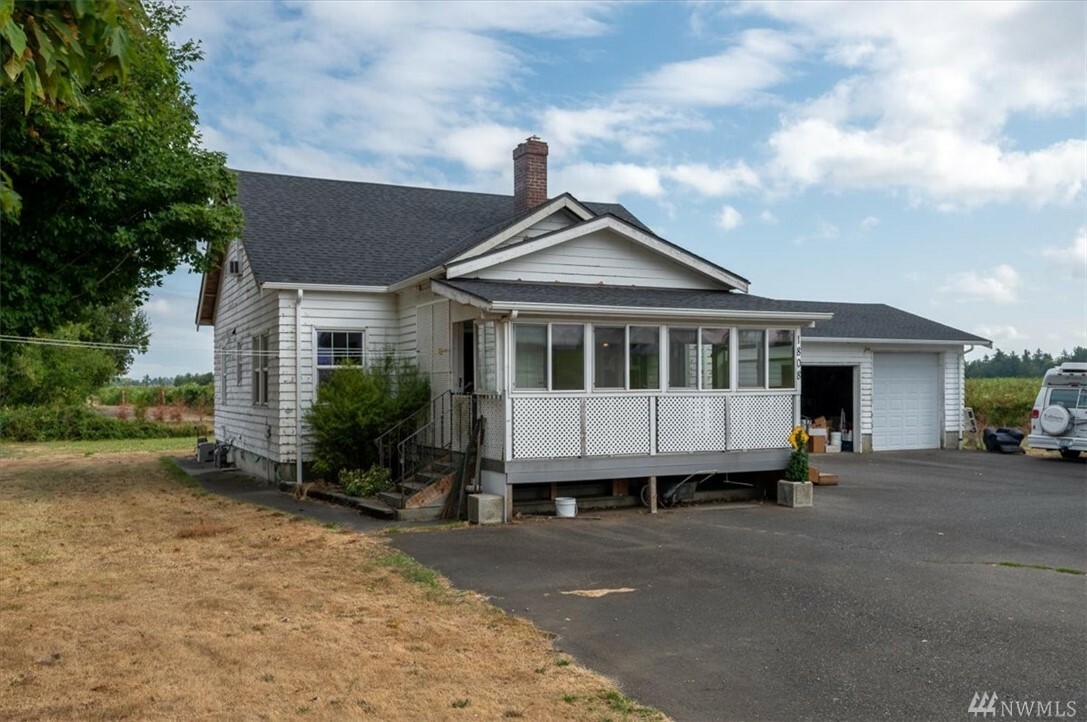 Property Photo:  1808 Hampton Rd  WA 98247 