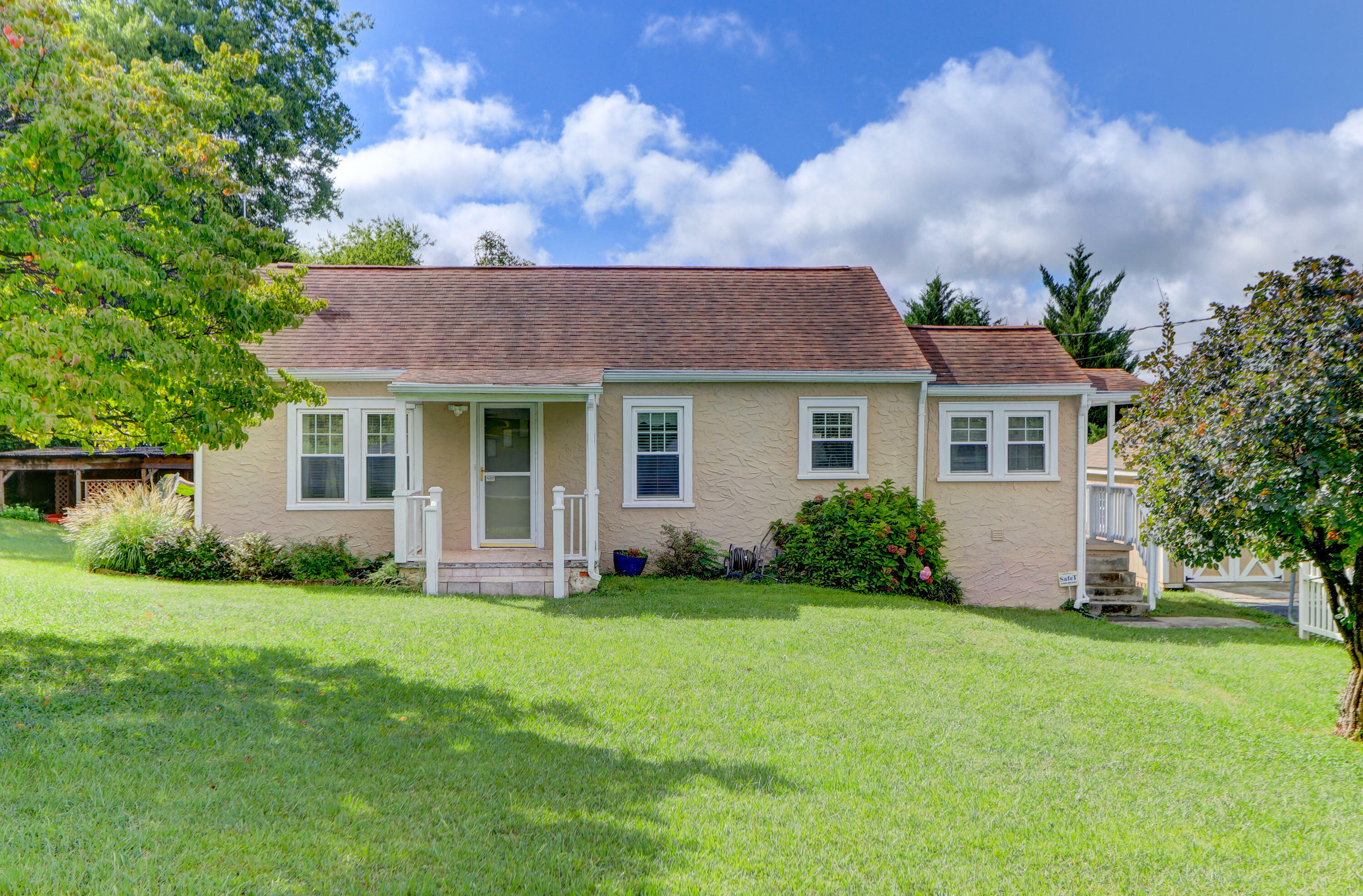 Property Photo:  6708 Wilson Drive  TN 37924 