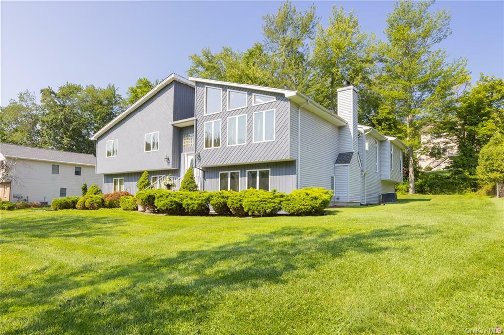 Property Photo:  23 Wachs Way  NY 10989 