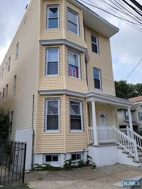 433 South 16th Street  Newark NJ 07103 photo