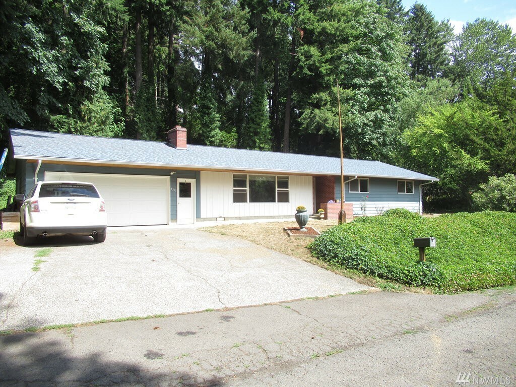 Property Photo:  2315 Lynnwood Dr  WA 98632 