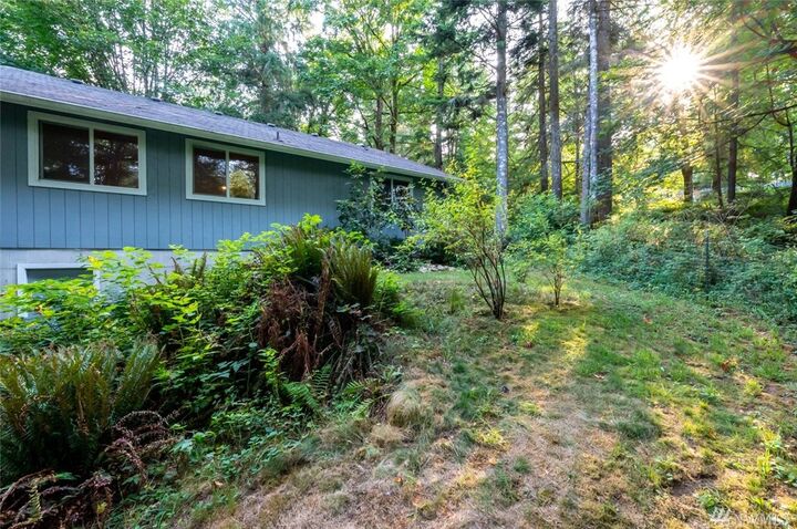 Property Photo:  29407 318th Ave SE  WA 98051 