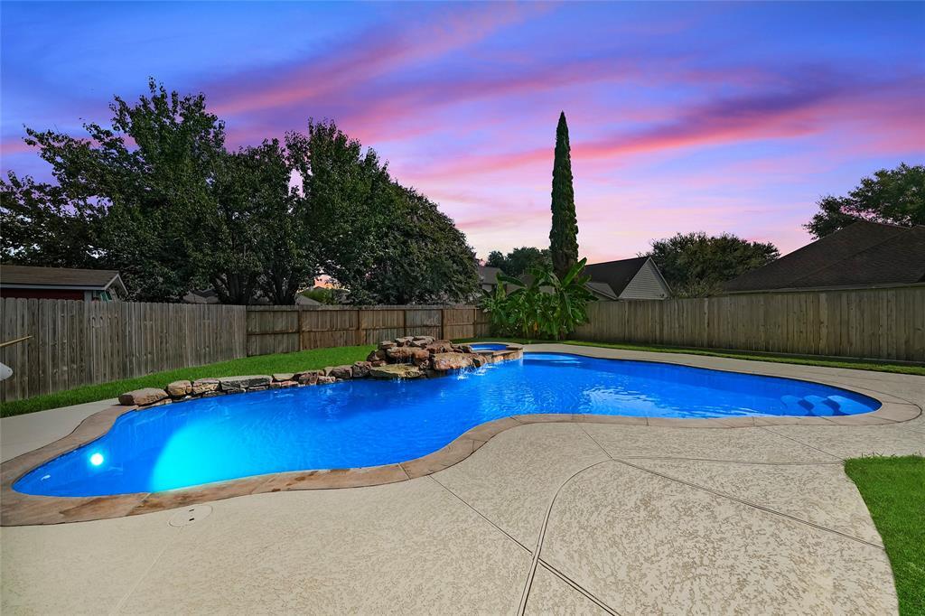 Property Photo: 1813 Meredith Court TX 77536