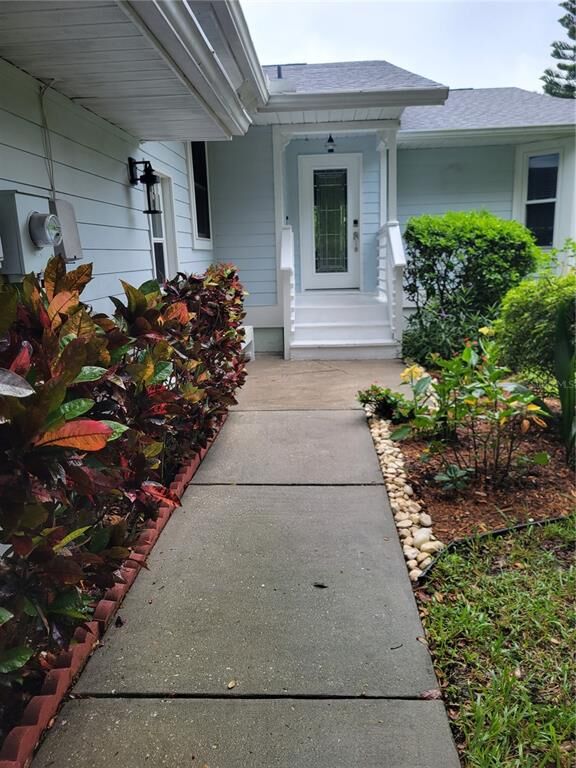 Property Photo: 1204 S Pointe Alexis Drive FL 34689