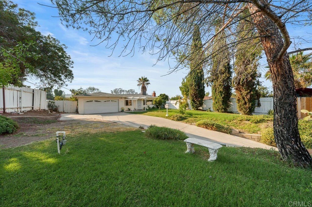 Property Photo:  956 Wilson Avenue  CA 92020 